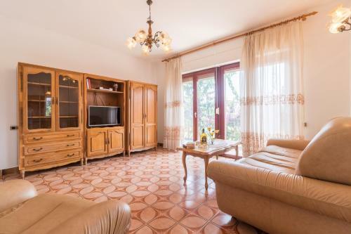 Apartments Ivica 1706