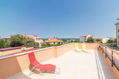 Apartments Ivica 1706