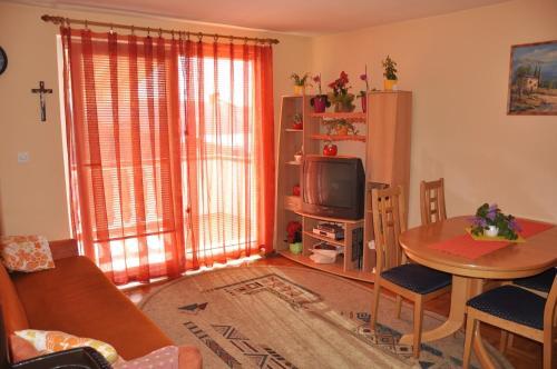 Apartments Bela - Sea View