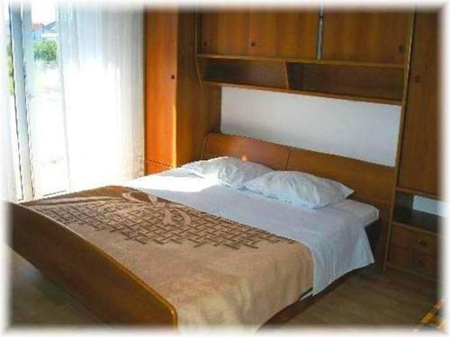 Apartment 696-6 For 2+2 Pers. In Lopar