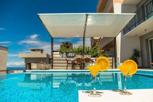 Apartment Stanko In Makarska, Private Pool