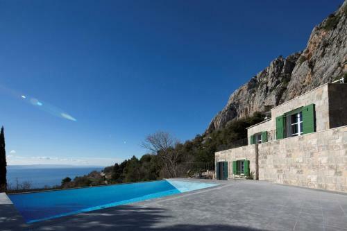 Villa 2m A Luxury Villa In Makarska, Private Pool