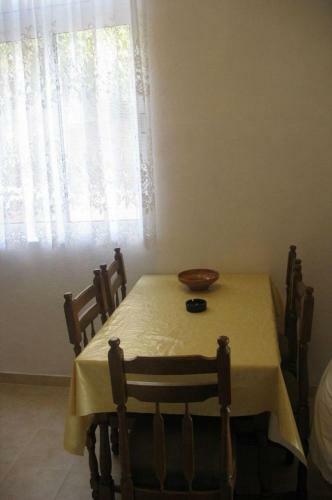Apartments Sini-with Parking