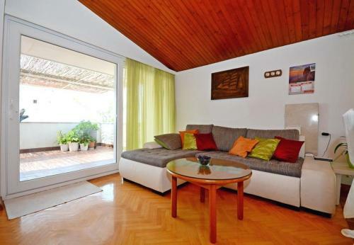 Apartments Jadro - 250m From Beach