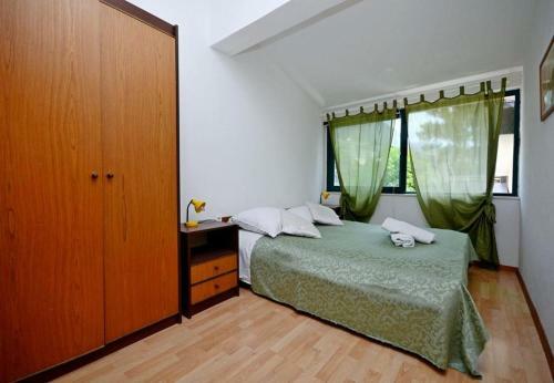 Apartments Jadro - 250m From Beach
