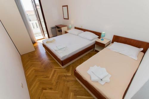 Apartments Prgo - View & Parking