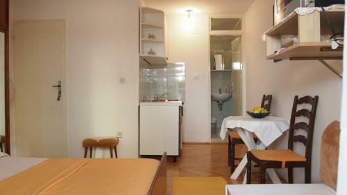 Apartments Ivica - 100m From Beach