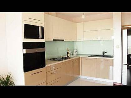 Apartments Ivica - 100m From Beach