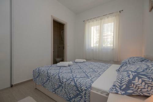 Apartment With Big And Free Private Parking