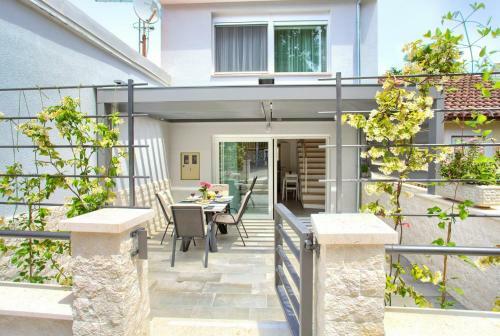 Apartamentos Holiday House Mar
