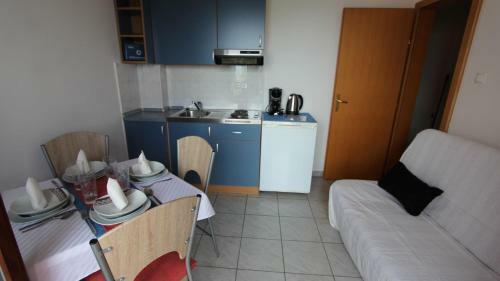 Hostal Apartments Valdina