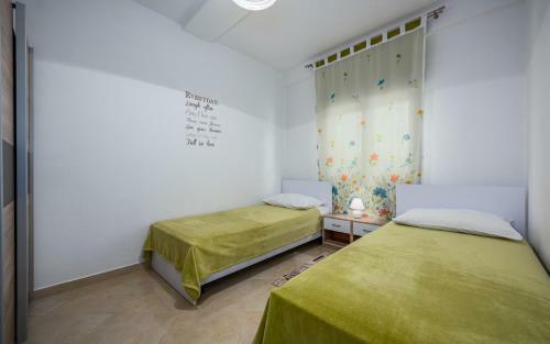 Hostal The Willow Garden Apartment House