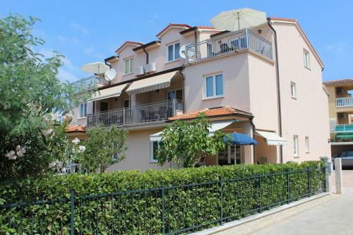 Apartments Istriensonne - Haus Anto