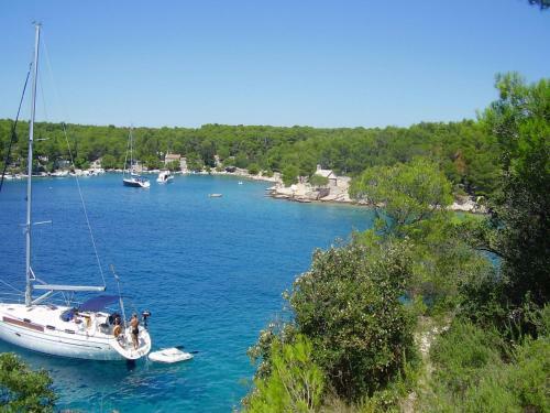 Holiday Home Denis - 100m From Sea