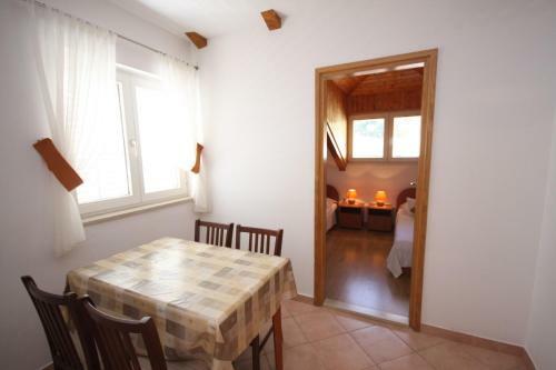 Apartments Nikola - Free Parking