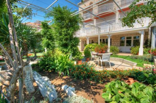 Apartments Nikola - Free Parking
