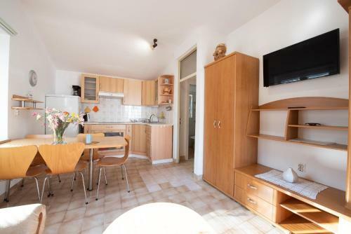 Apartments & Room Armanda