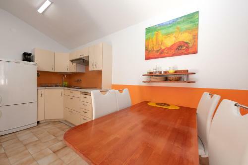 Apartments & Room Armanda