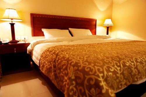Mosaic City Hotel