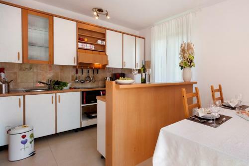 Apartment With Private Pool And Large Garden