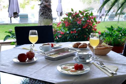 Aparthotel Resort Trcol