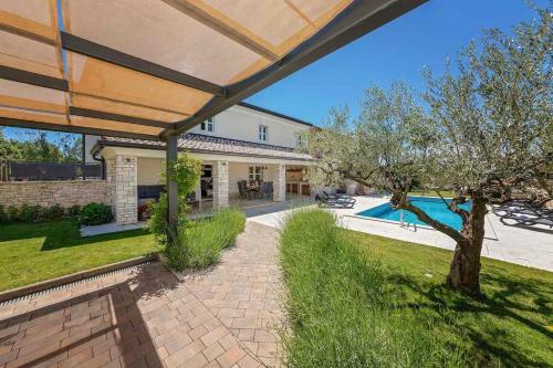 Villa Lori