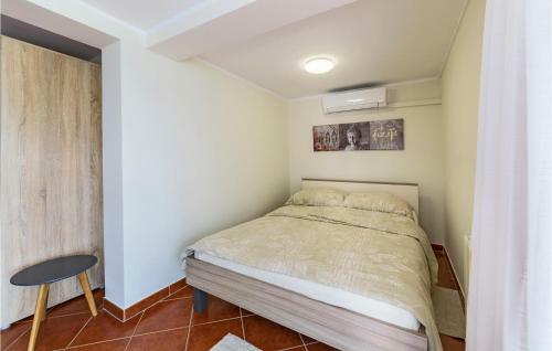 Stunning Home In Nova Vas With Wifi And 2 Bedrooms