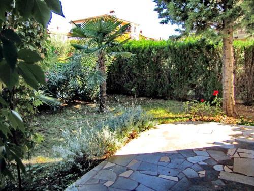 Apartment In Novigrad With Balcony, Air Conditioning (4833-1)