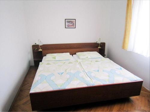 Apartment In Novigrad With Balcony, Air Conditioning (4833-1)