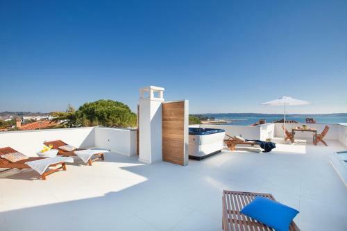 Hostal Modern Villa Vera With A View Near The Sea