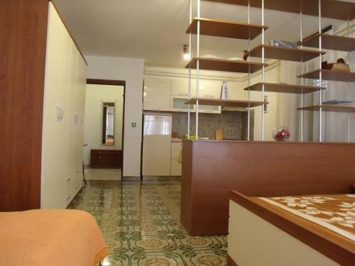 Studio Apartment In Novigrad With Balcony, Air Conditioning, Wifi (4926-2)