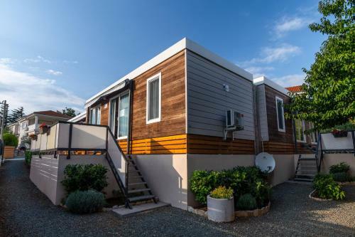 Holiday Home "trend"