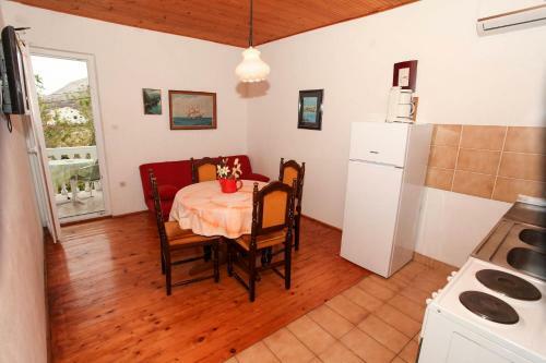 Apartments Marko - 70m From Sea