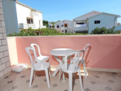Apartamento Apts Luce - Family Friendly & Parking