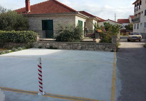 Holiday Home Jaroje- 80m From Beach