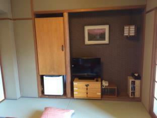 Yamatoya Honten Ryokan Osaka
