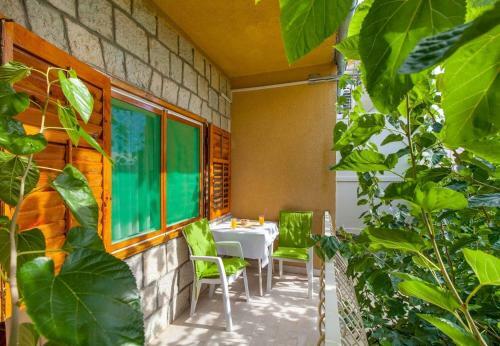 Holiday Home Zeljka - 60 M From Sea