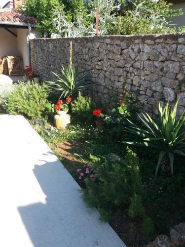 House Mergi