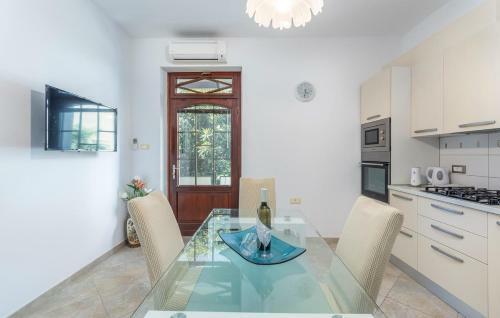 Apartment Lazzarich With Terrace