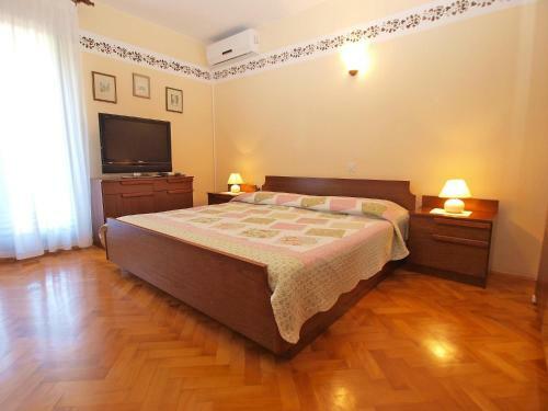 Apartments Veli Maj 1097