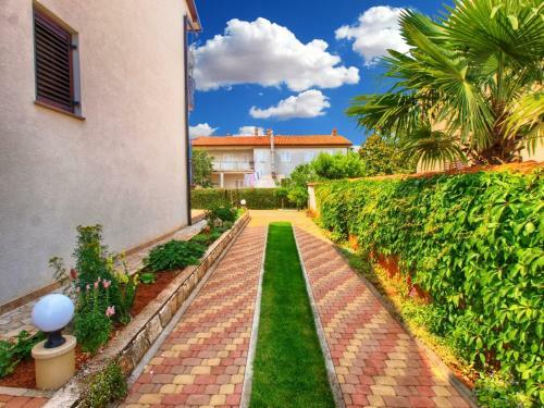 Apartments Veli Maj 1097