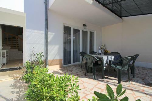 Holiday House Anamaria
