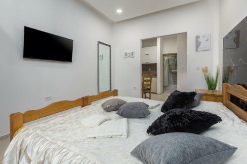 Chic Apartments In Pore? Old Town