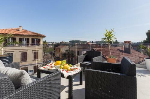Chic Apartments In Pore? Old Town