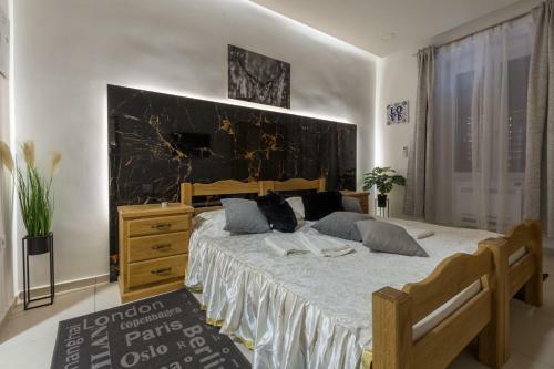 Chic Apartments In Pore? Old Town