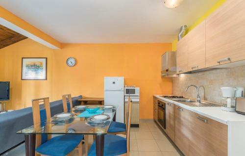 Hostal Apartment House Materada