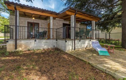 Hostal Apartment House Materada