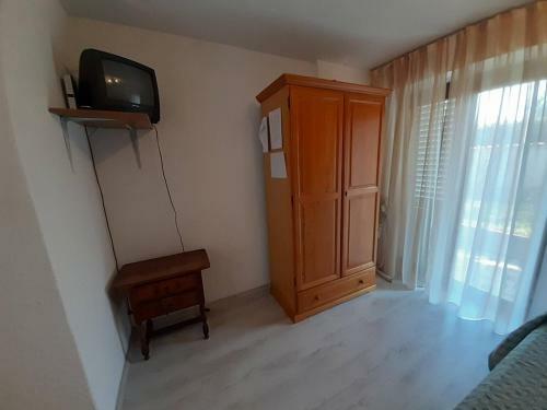 Hostal Apartments Katja With Garden And Pool