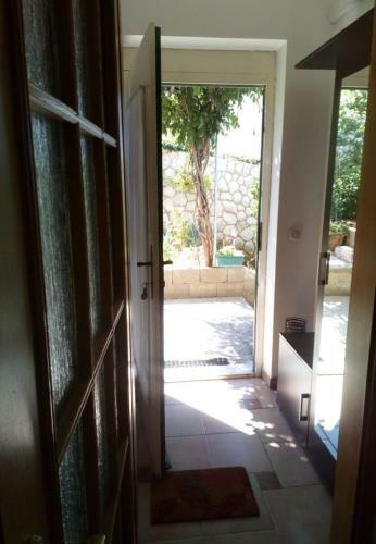 Apartments Miljana - 40m From Beach