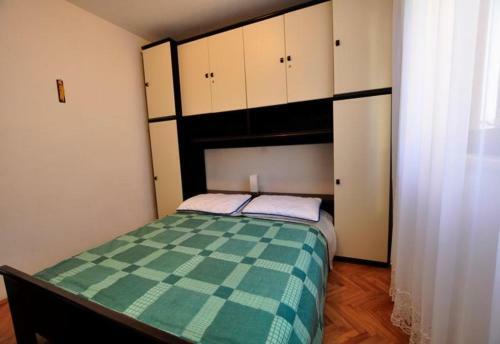Apartments Pavao - With Parking
